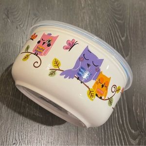 Owl food storage container